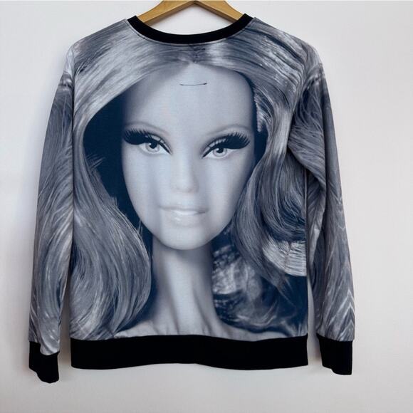 BARBIE 2014 Mattel Forever 21 Medium Pullover - Picture 1 of 11